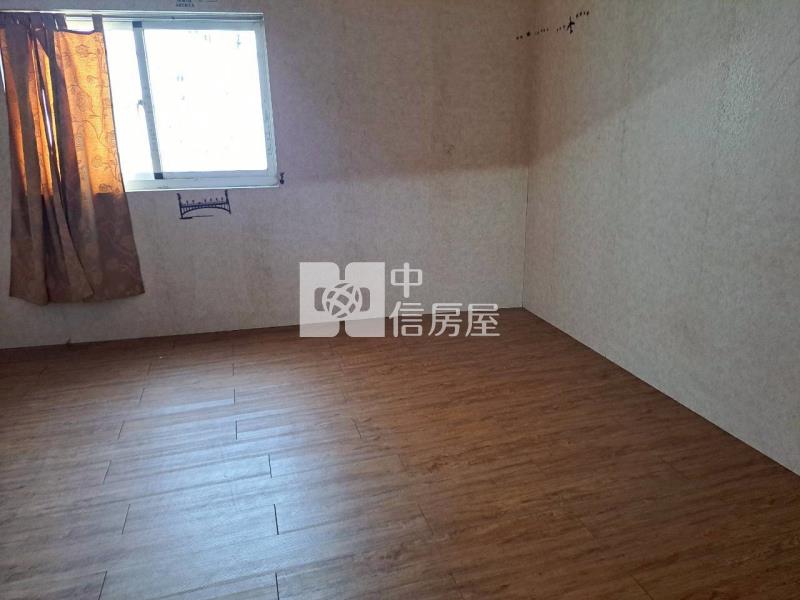 佳里市中心低總價透天房屋室內格局與周邊環境