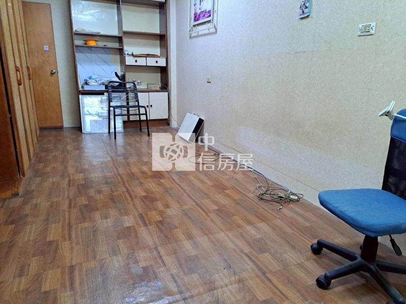 佳里市中心低總價透天房屋室內格局與周邊環境