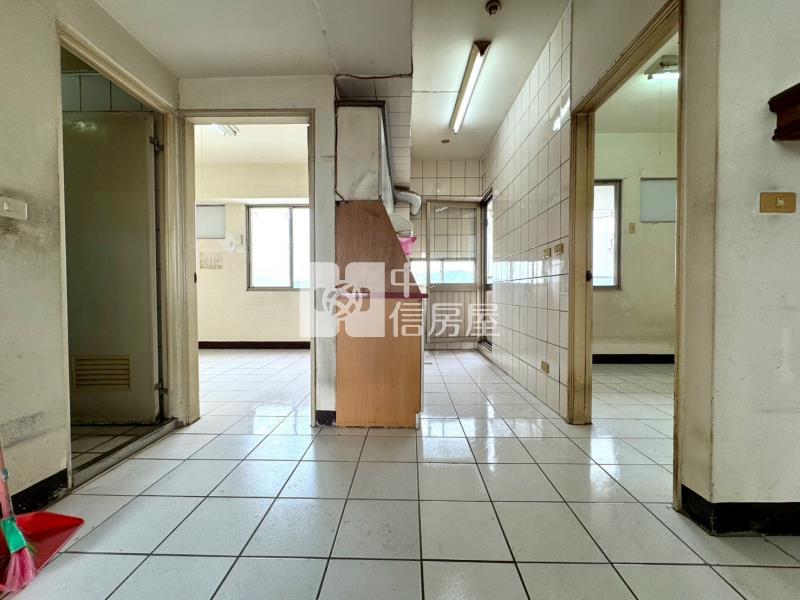 南投綠景三房平車華廈房屋室內格局與周邊環境