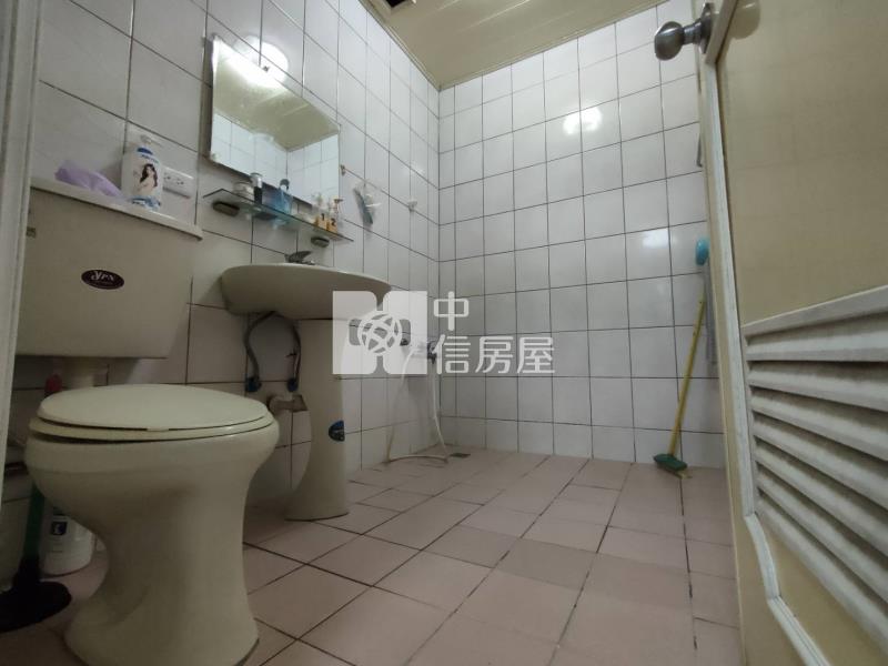 龜山紅寶四樓公寓現況有頂加房屋室內格局與周邊環境