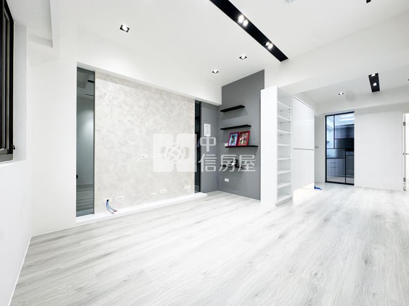 臻愛歐洲2房車房屋室內格局與周邊環境