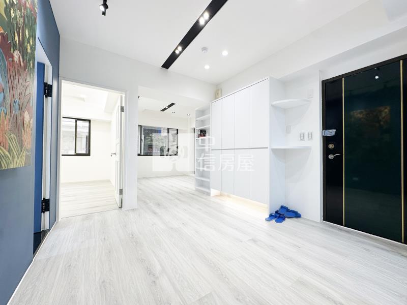 臻愛歐洲2房車房屋室內格局與周邊環境