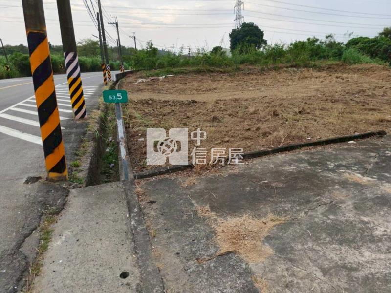 關廟深坑持分2.8分美農地(需合併後分割)房屋室內格局與周邊環境