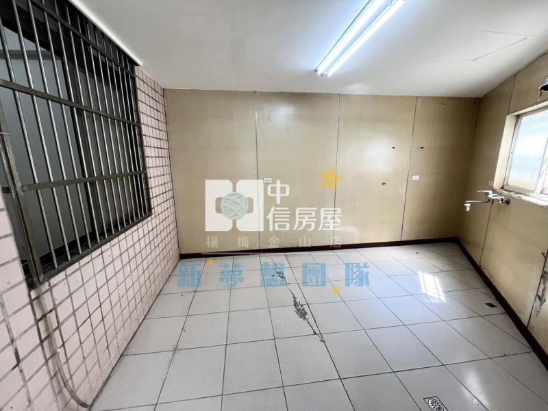 【新夢想】體育園區國寶江山三房1樓房屋室內格局與周邊環境