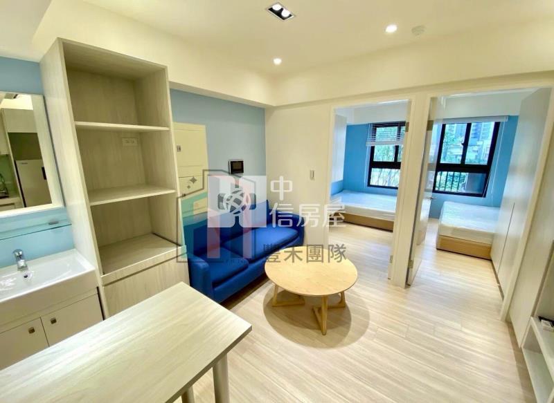 【豐禾】高鐵站前新潤A18精美1+1房+車位房屋室內格局與周邊環境