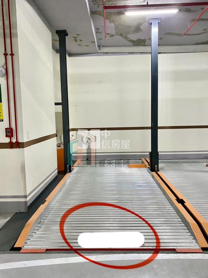 【豐禾】高鐵站前新潤A18精美1+1房+車位房屋室內格局與周邊環境