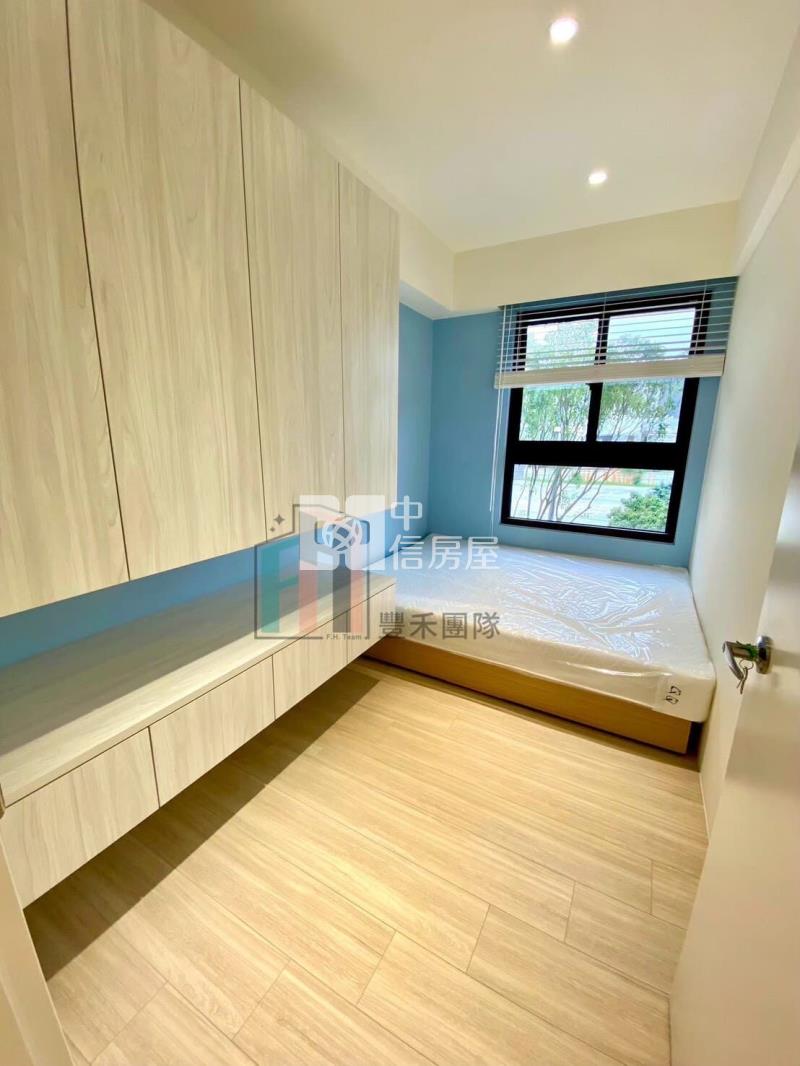 【豐禾】高鐵站前新潤A18精美1+1房+車位房屋室內格局與周邊環境