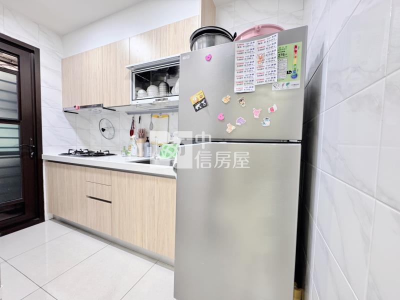 麗寶豐洲溫馨三房車房屋室內格局與周邊環境