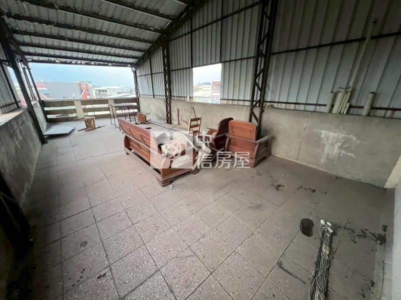 萬丹鬧區透天房屋室內格局與周邊環境