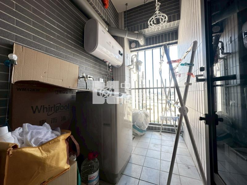 國圖館|境安樹語永久棟距兩房休旅車位房屋室內格局與周邊環境