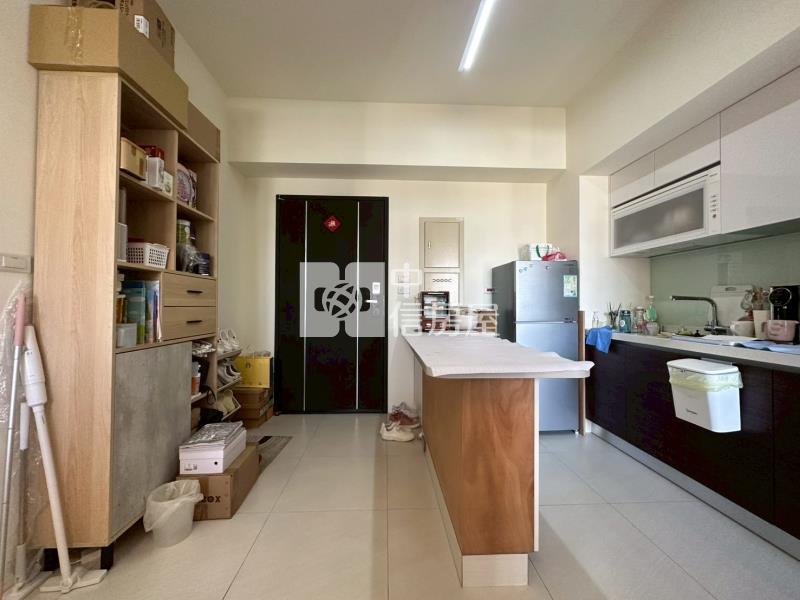 國圖館|境安樹語永久棟距兩房休旅車位房屋室內格局與周邊環境