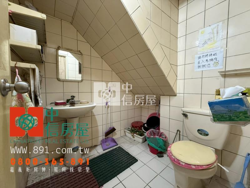 和興國小車庫別墅房屋室內格局與周邊環境