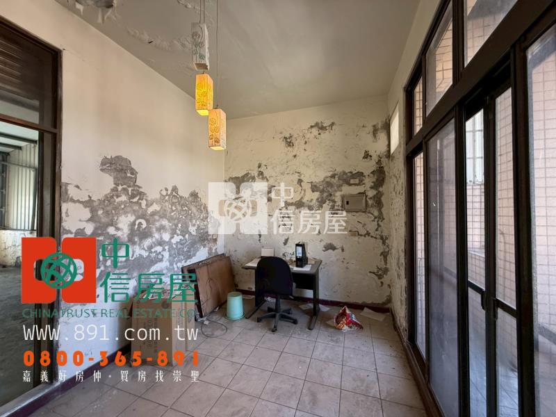 和興國小車庫別墅房屋室內格局與周邊環境