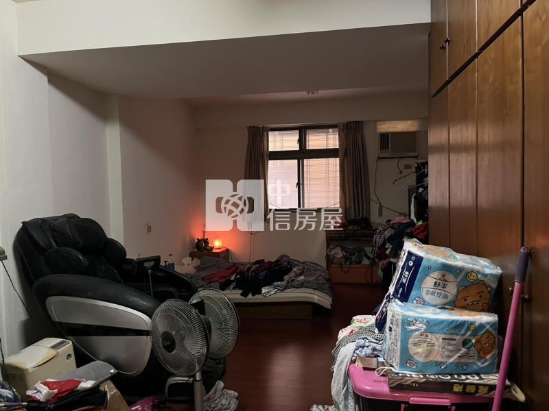 五權站旁臨10米路正4樓透天房屋室內格局與周邊環境