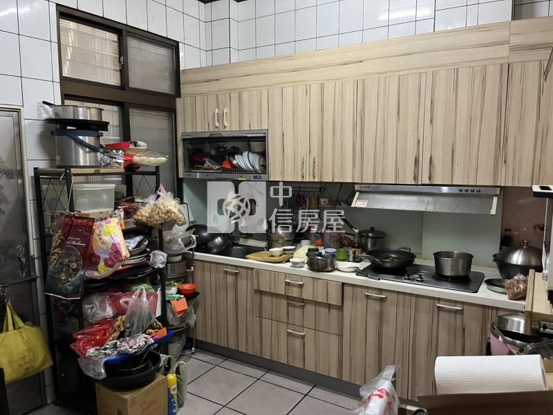 五權站旁臨10米路正4樓透天房屋室內格局與周邊環境