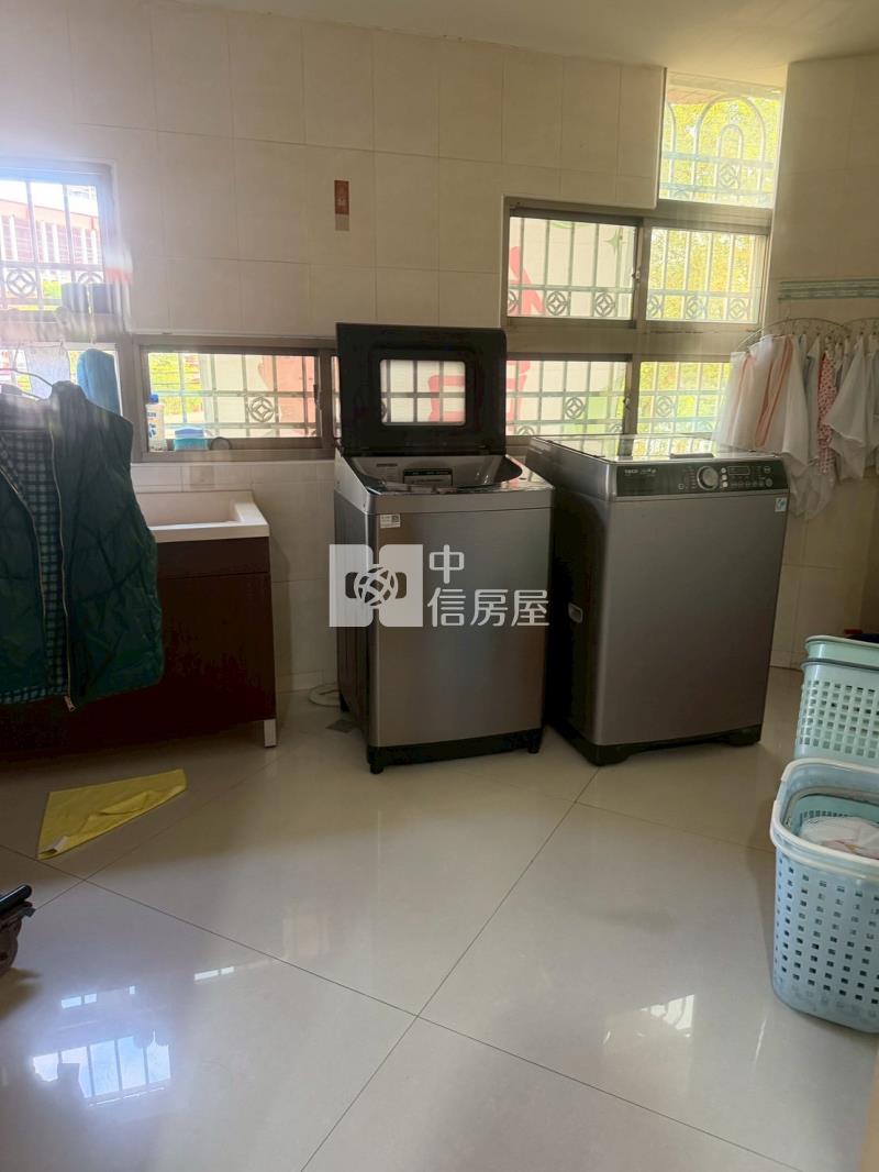 斗六後站黃金三角窗華廈1房屋室內格局與周邊環境