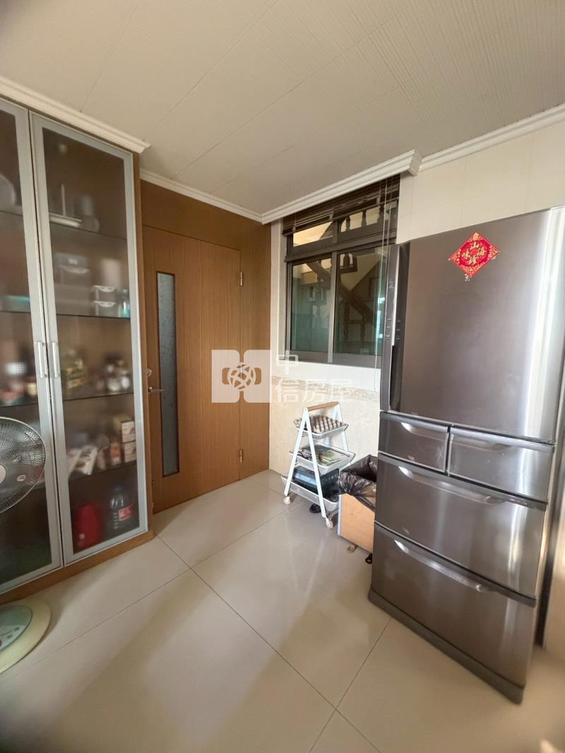 斗六後站黃金三角窗華廈1房屋室內格局與周邊環境