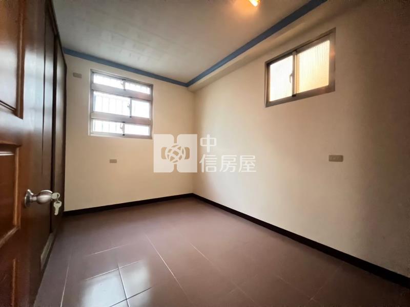 過嶺COSTCO好市多透天房屋室內格局與周邊環境