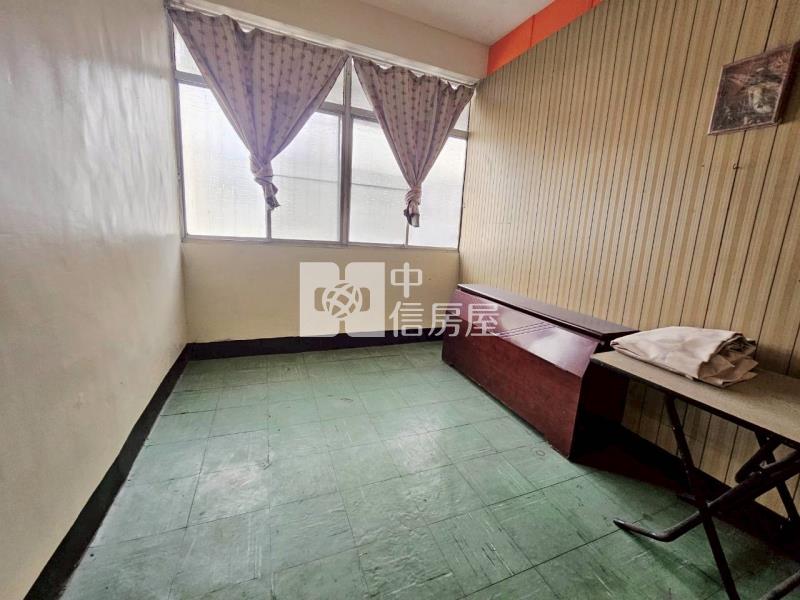 (專)善化車站旁傳統透天房屋室內格局與周邊環境