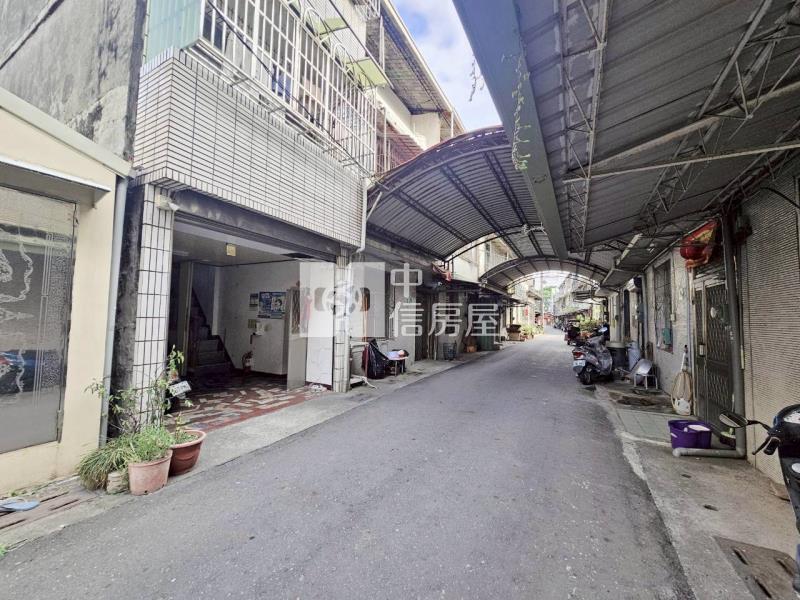 (專)善化車站旁傳統透天房屋室內格局與周邊環境