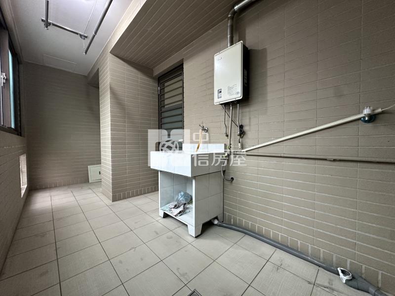 藝文大觀4房雙車房屋室內格局與周邊環境