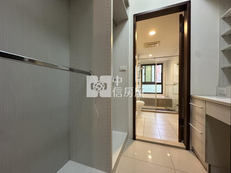 藝文大觀4房雙車房屋室內格局與周邊環境