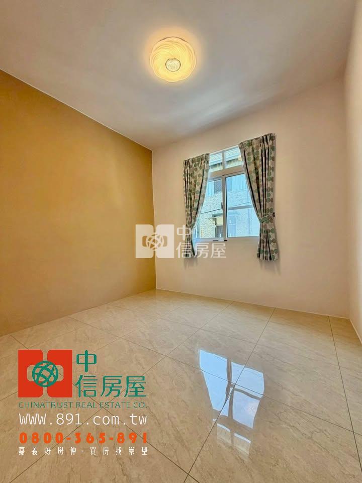 崎子頭全新整理車庫別墅房屋室內格局與周邊環境