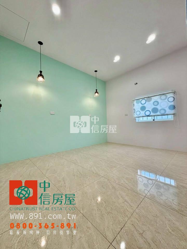 崎子頭全新整理車庫別墅房屋室內格局與周邊環境