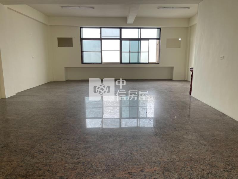 新市工業城廠辦住三合一明亮廠房房屋室內格局與周邊環境