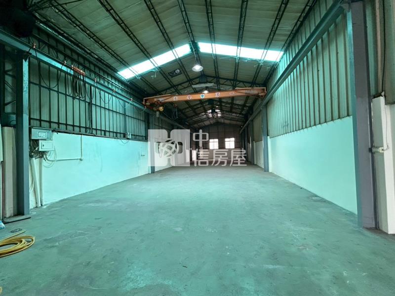 新市工業城廠辦住三合一明亮廠房房屋室內格局與周邊環境