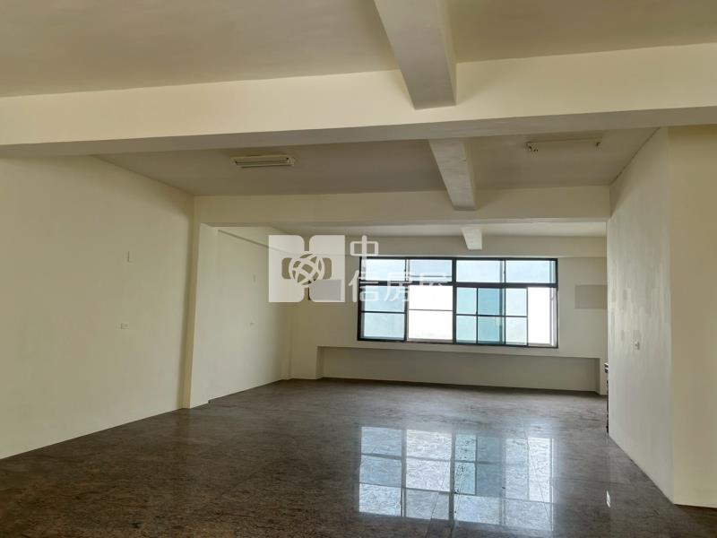 新市工業城廠辦住三合一明亮廠房房屋室內格局與周邊環境