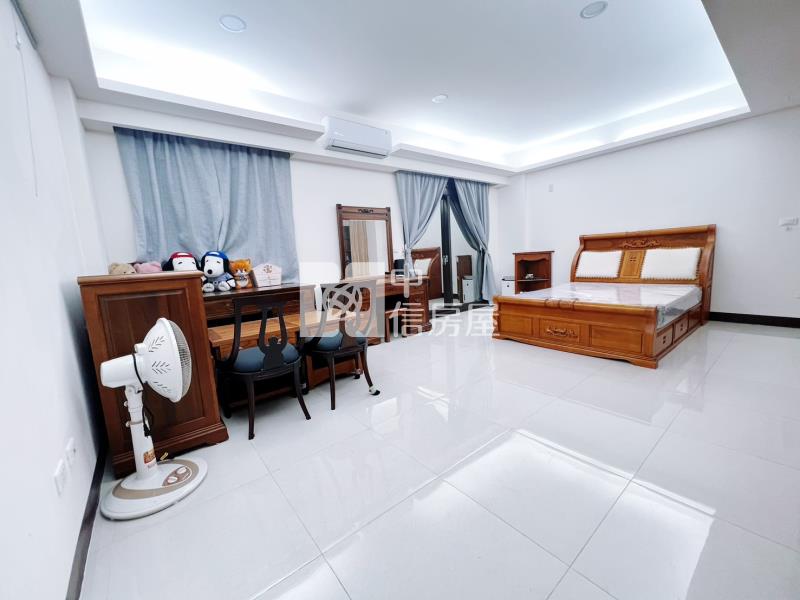 楊梅鳴暘富海雙車位別墅房屋室內格局與周邊環境