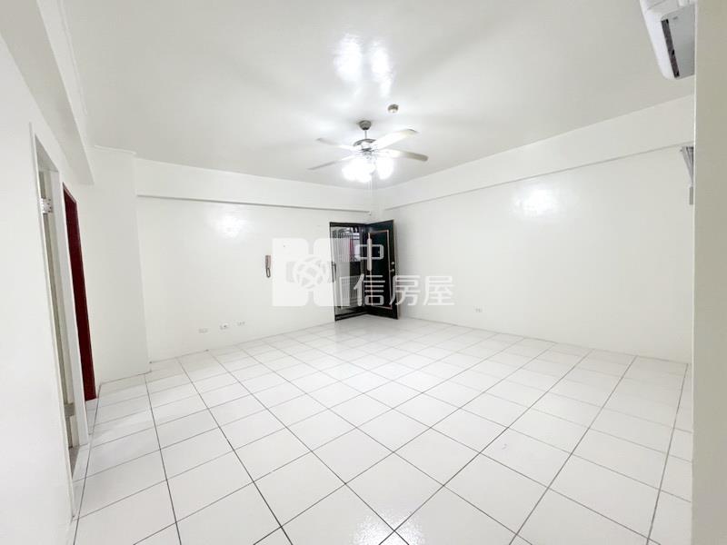 平鎮家樂福山仔頂電梯三房車房屋室內格局與周邊環境