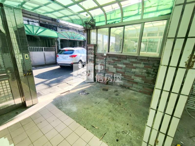 【新世紀】鄰近大崙國中透天別墅房屋室內格局與周邊環境