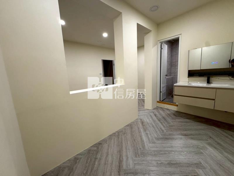 新竹整新雙車美墅房屋室內格局與周邊環境