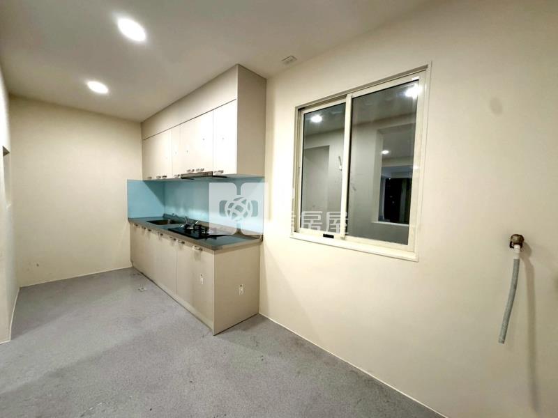 新竹整新雙車美墅房屋室內格局與周邊環境