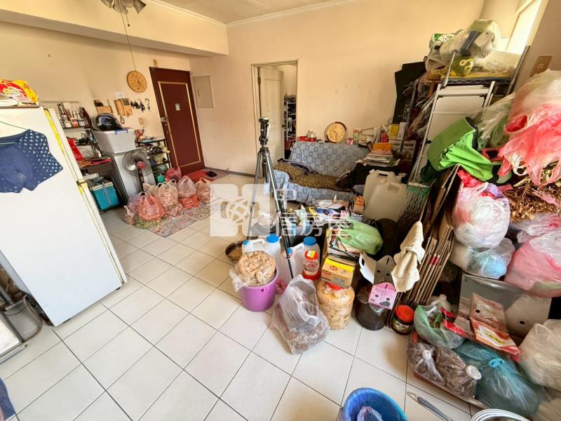 美村商圈低總價1房1廳華廈房屋室內格局與周邊環境