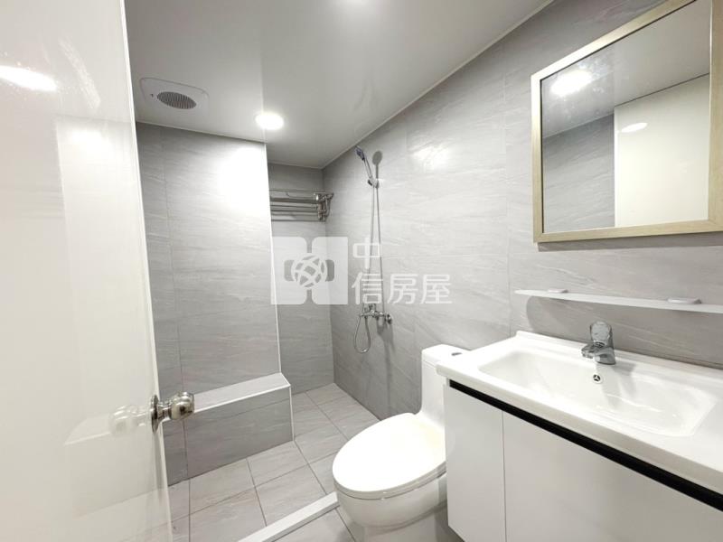 【新世紀】中原商圈3+1房前院停車房屋室內格局與周邊環境