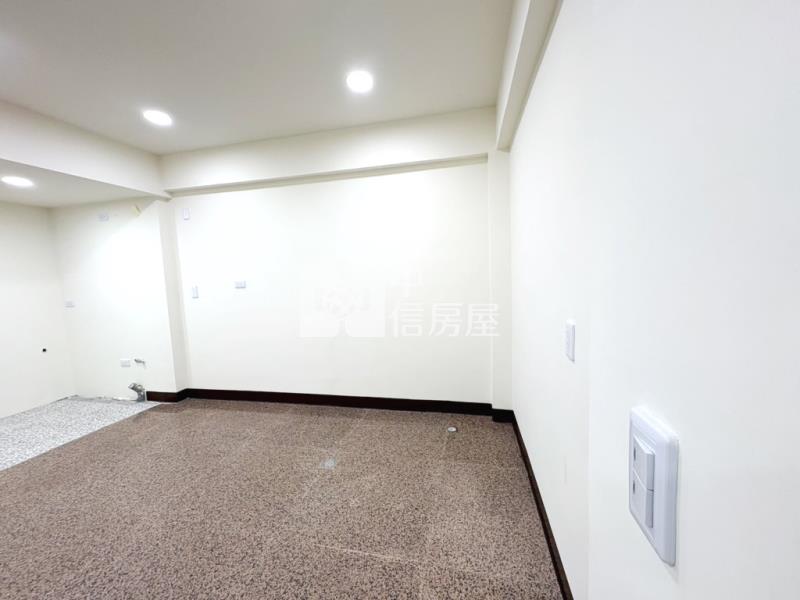 【新世紀】中原商圈3+1房前院停車房屋室內格局與周邊環境