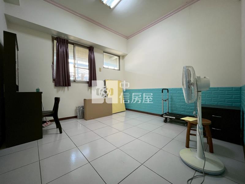 三采市政天地低總價採光大三房房屋室內格局與周邊環境