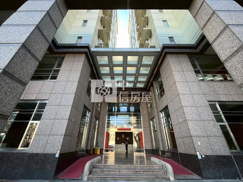 三采市政天地低總價採光大三房房屋室內格局與周邊環境