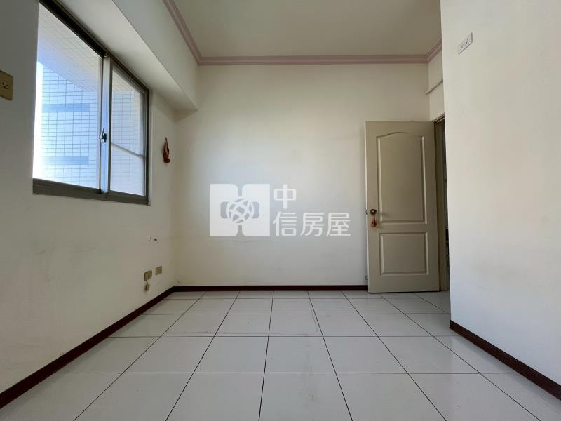 三采市政天地低總價採光大三房房屋室內格局與周邊環境