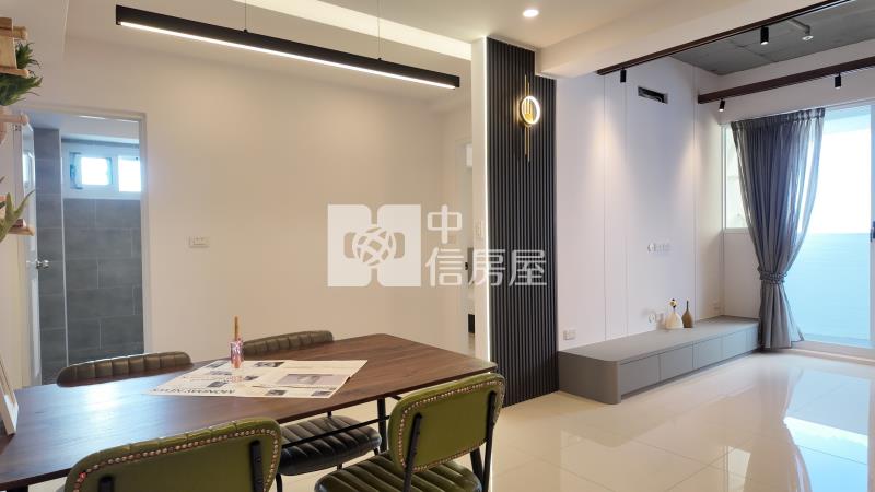 市場三房 ★影音空拍在中信嘉義玉山店房屋室內格局與周邊環境