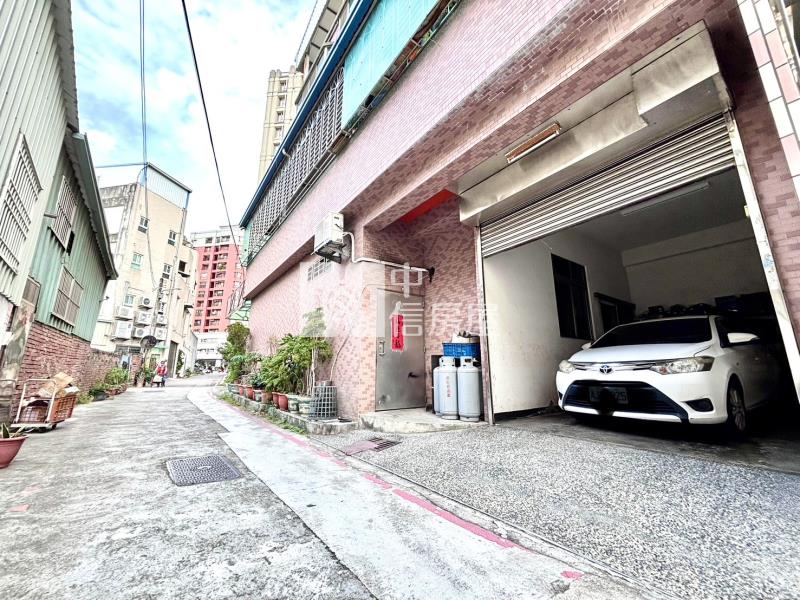 黎明商圈獨棟大地坪透天房屋室內格局與周邊環境