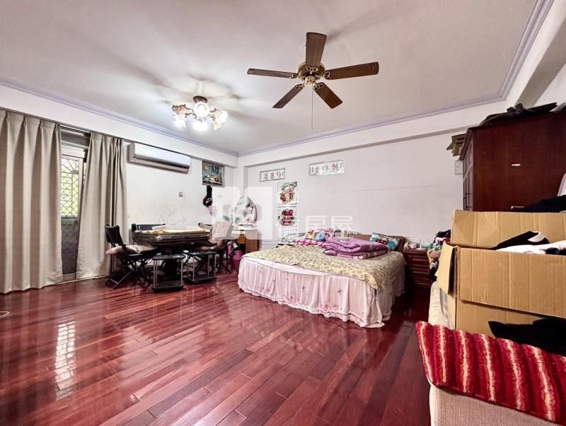 黎明商圈獨棟大地坪透天房屋室內格局與周邊環境