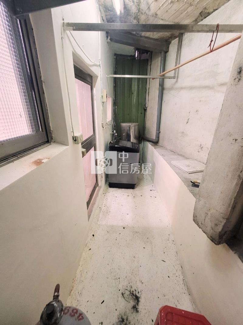 平鎮山仔頂裝潢美透天房屋室內格局與周邊環境