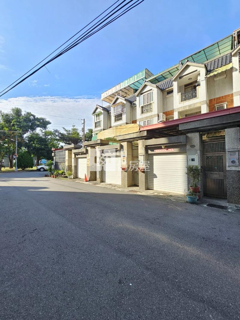 長億玫瑰園車庫別墅房屋室內格局與周邊環境