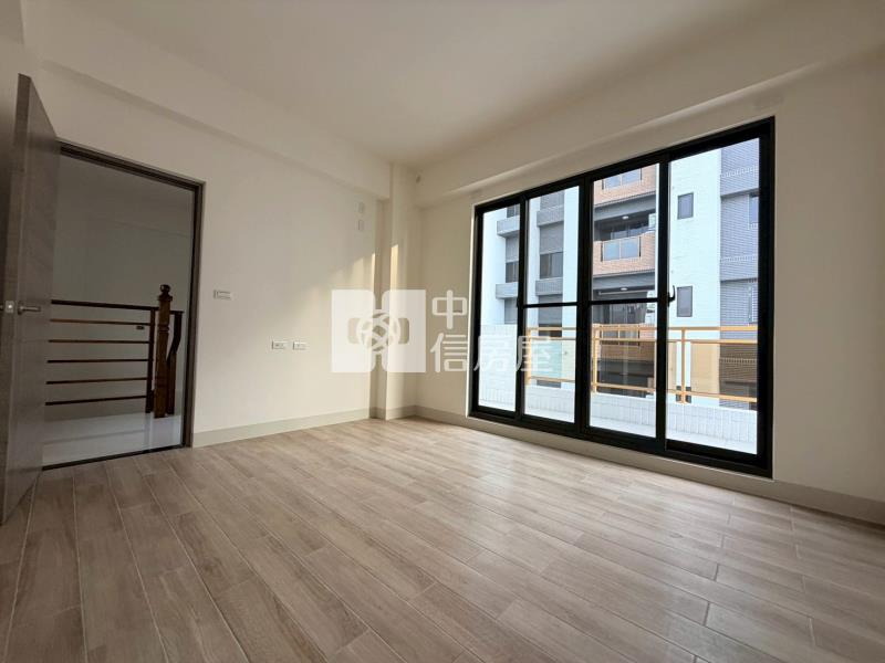 潮州溜冰場全新車墅房屋室內格局與周邊環境