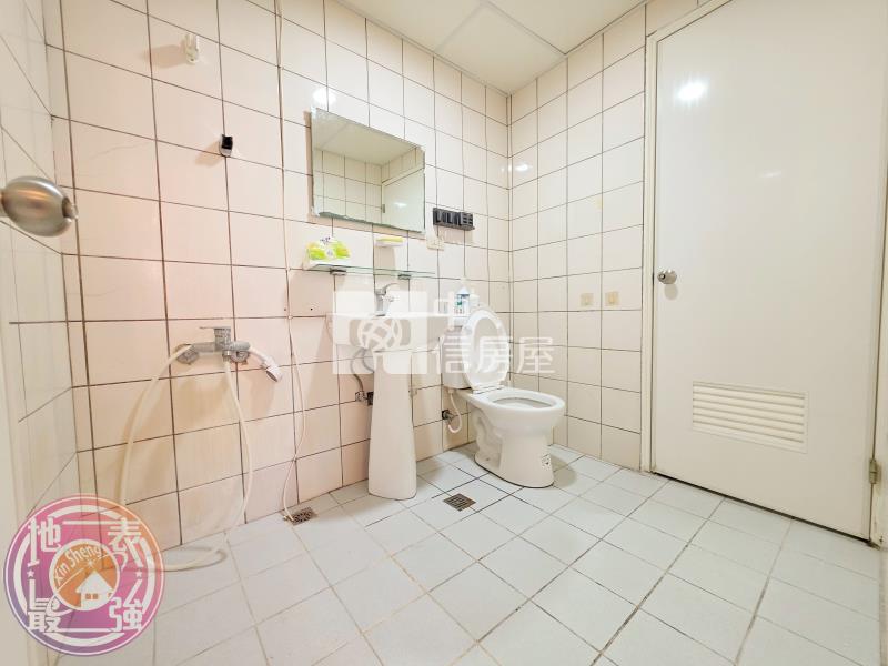 楊明國小低總價美兩房房屋室內格局與周邊環境