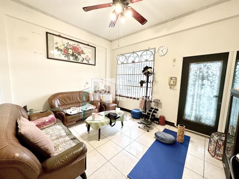 【豐禾】武漢國中雙車別墅房屋室內格局與周邊環境